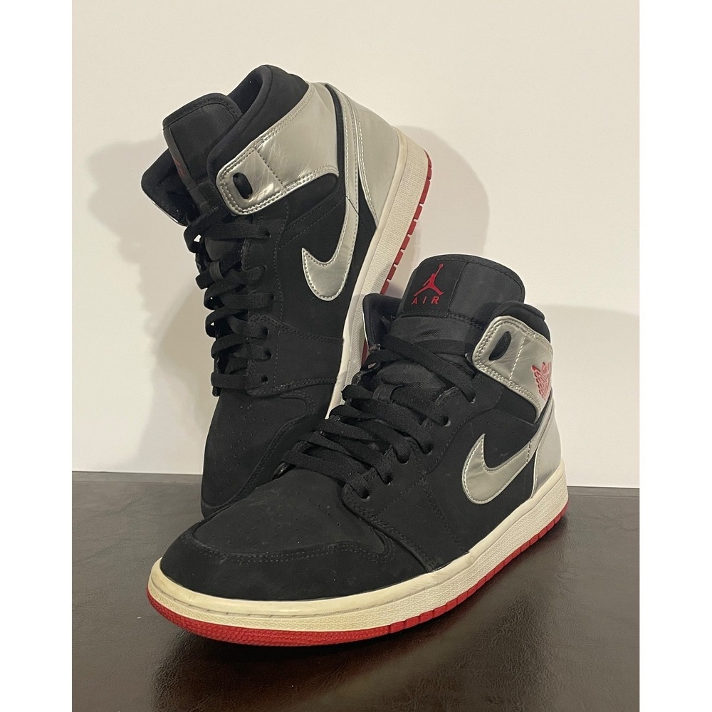 NIKE AIR JORDAN MENS SZ 10 SHOES SNEAKERS MID JOHNNY KILROY BLACK 554724-057